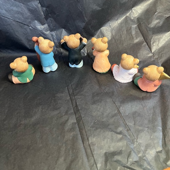 Homeco bears 3 sets thanksgiving/autumn, bear band and circus total of 14 bears - Picture 8 of 9